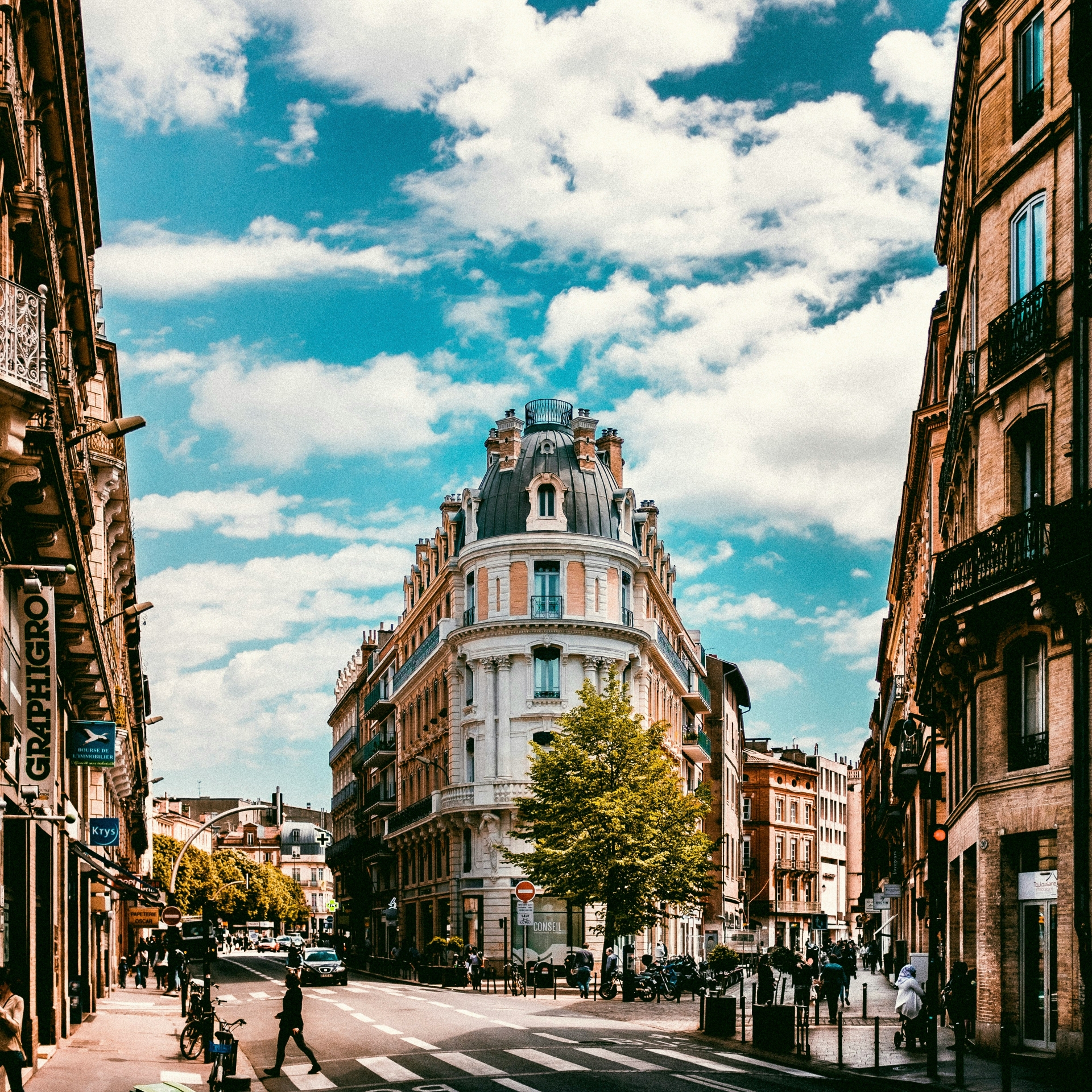 Viaje para aprender español en Madrid para grupos escolares | Roses Internacional Tours