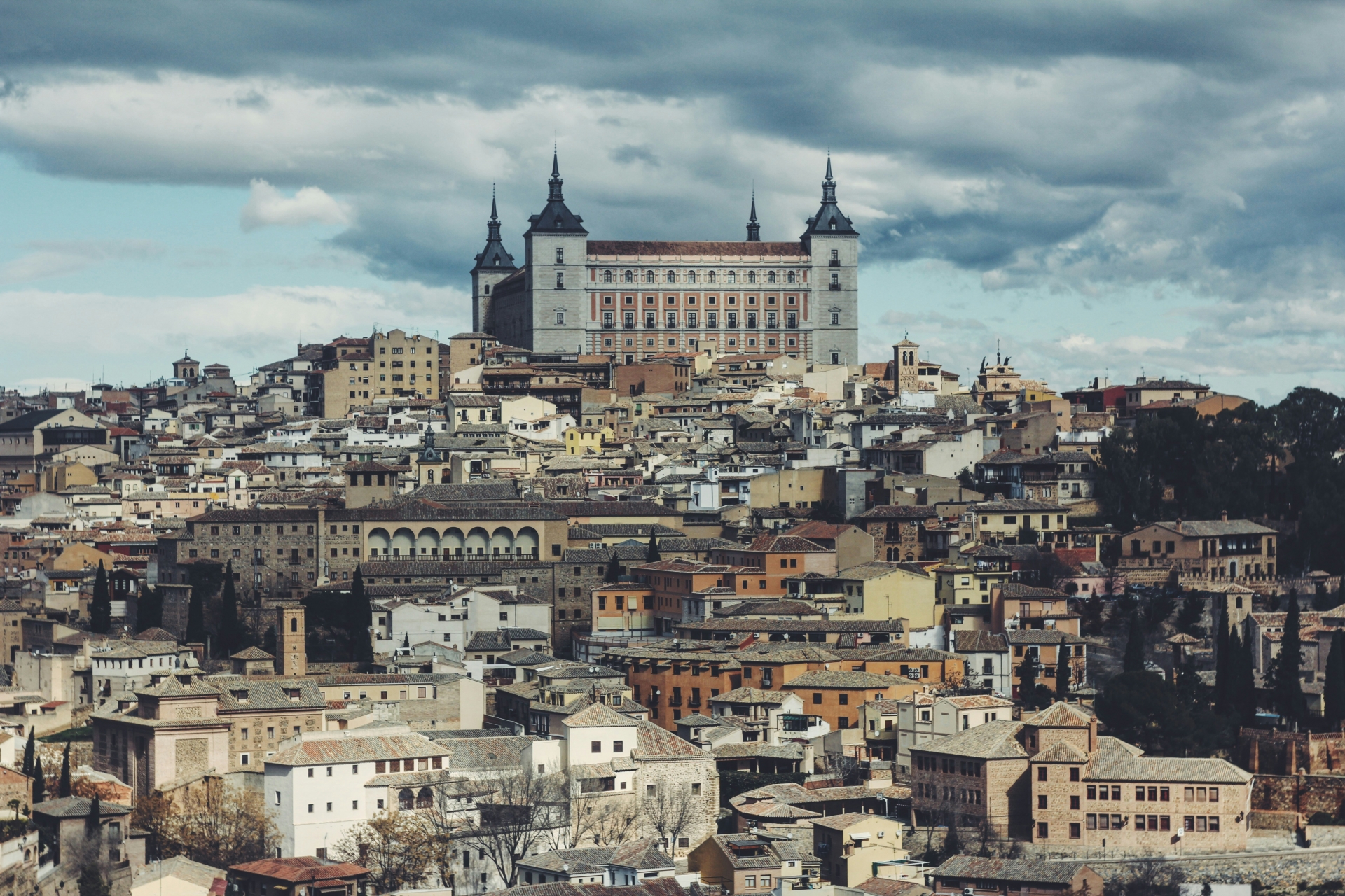 Viaje para aprender español en Madrid para grupos escolares | Roses Internacional Tours