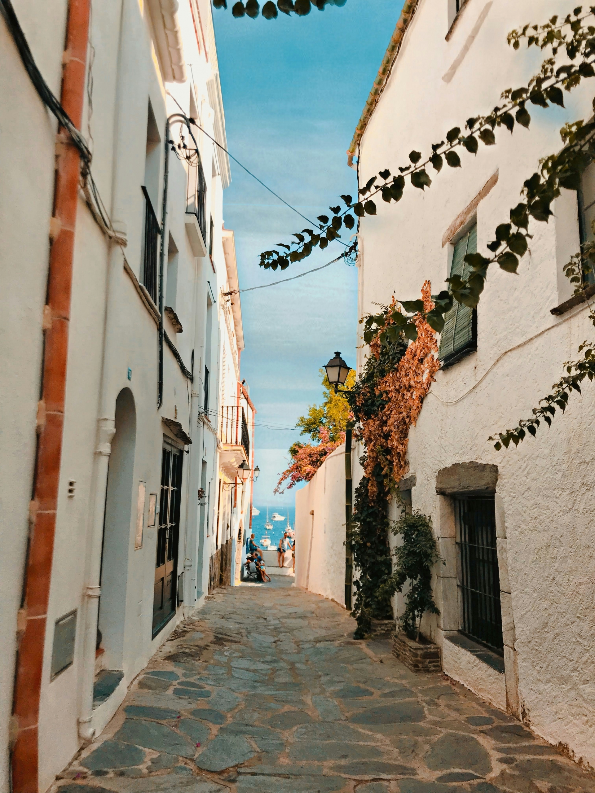 Spanish learning trip in Roses for school groups | Roses Internacional Tours