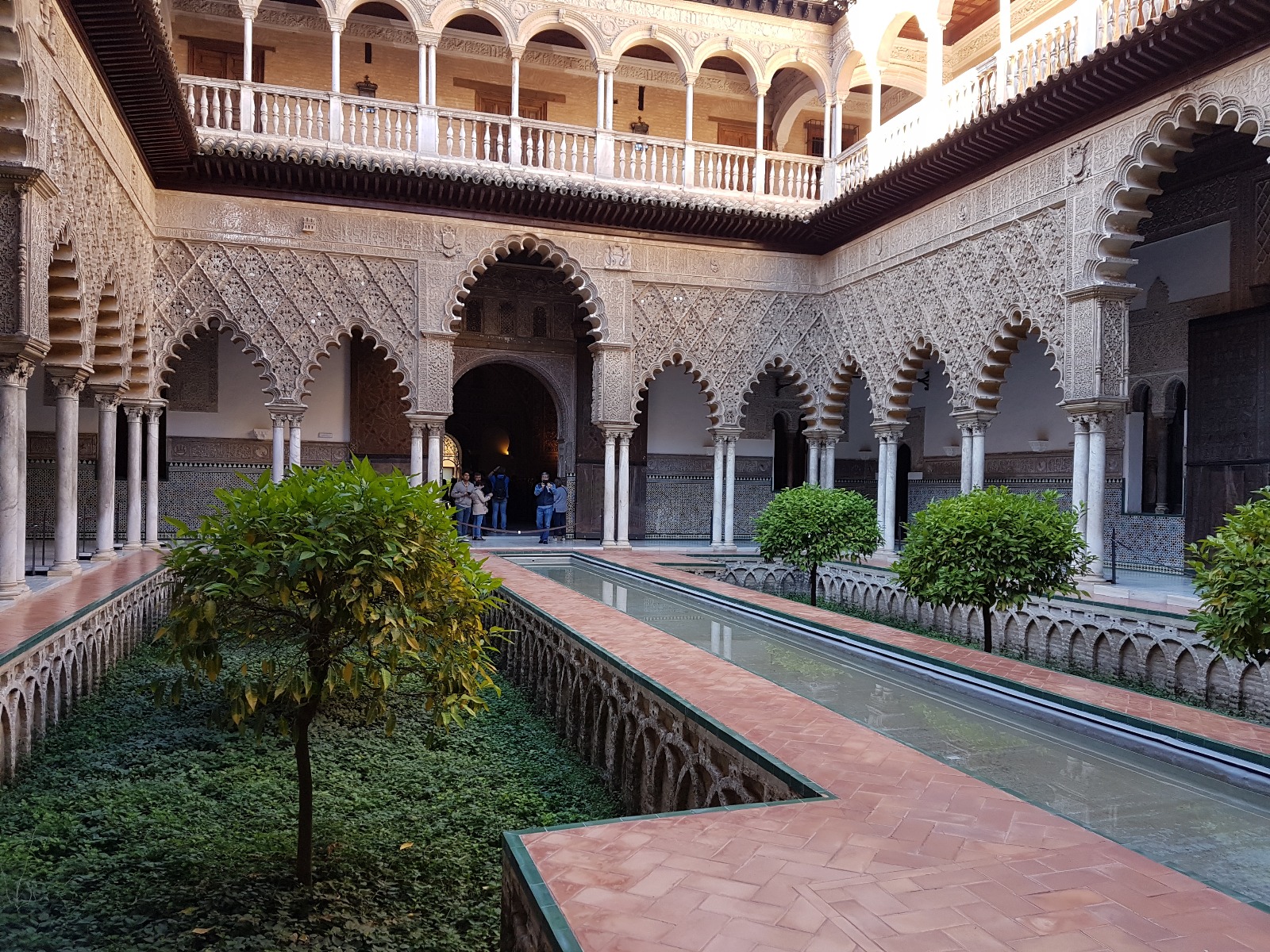 Viaje para aprender español en Granada para grupos escolares | Roses Internacional Tours