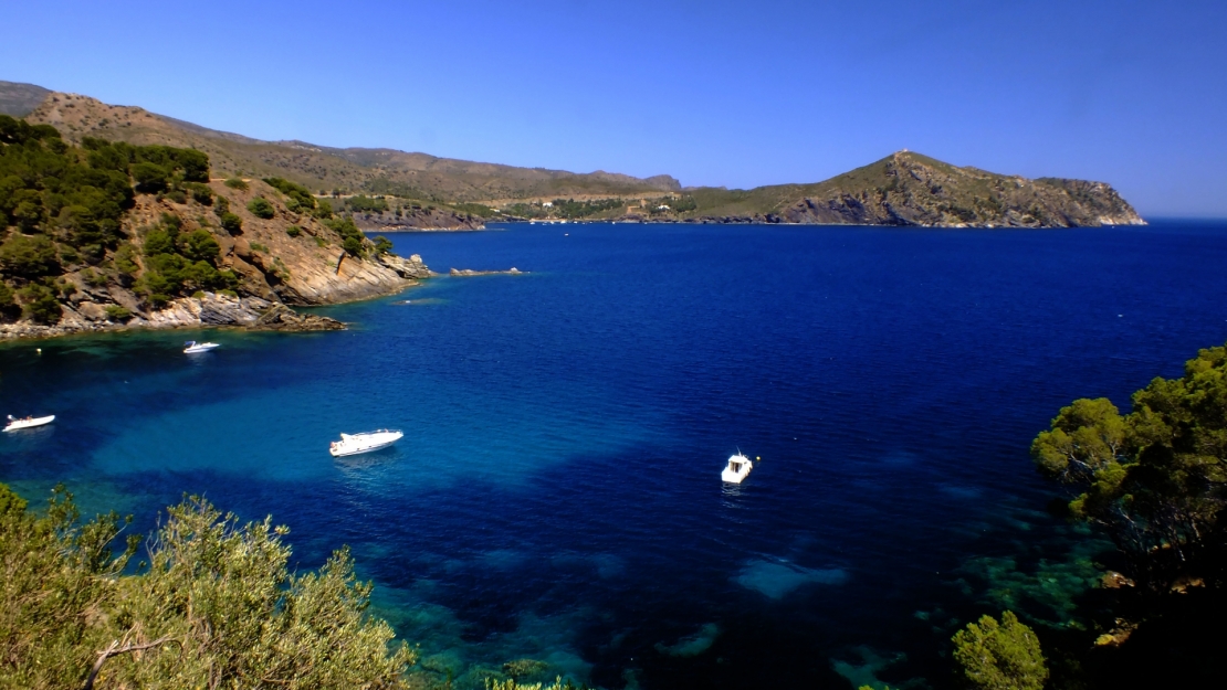 Bienvenidos a Roses Internacional Tours | Roses Internacional Tours
